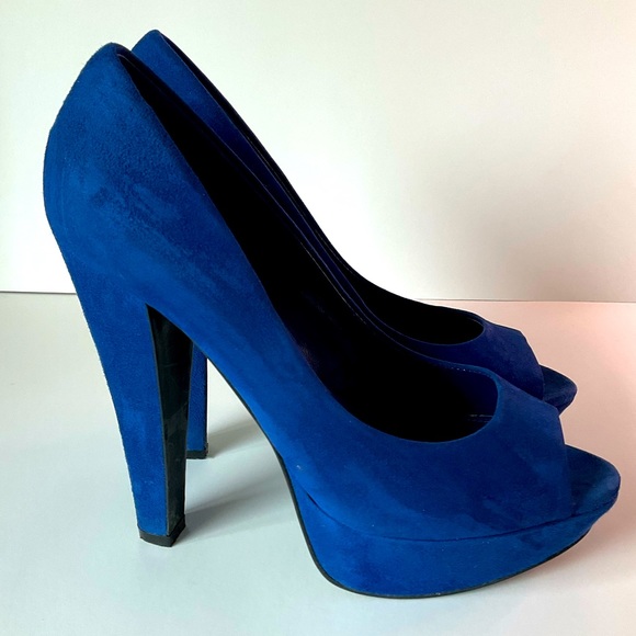 Aldo Platform Pump - 7 - Picture 3 of 6